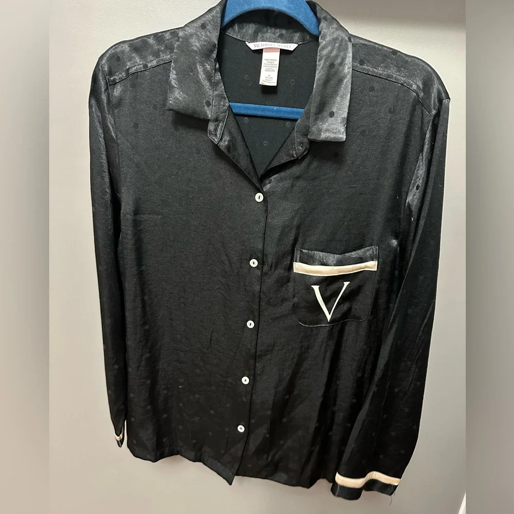 VICTORIA’S SECRET | Women’s Medium Black Satin Two-Piece Pajamas - Picture 3 of 9